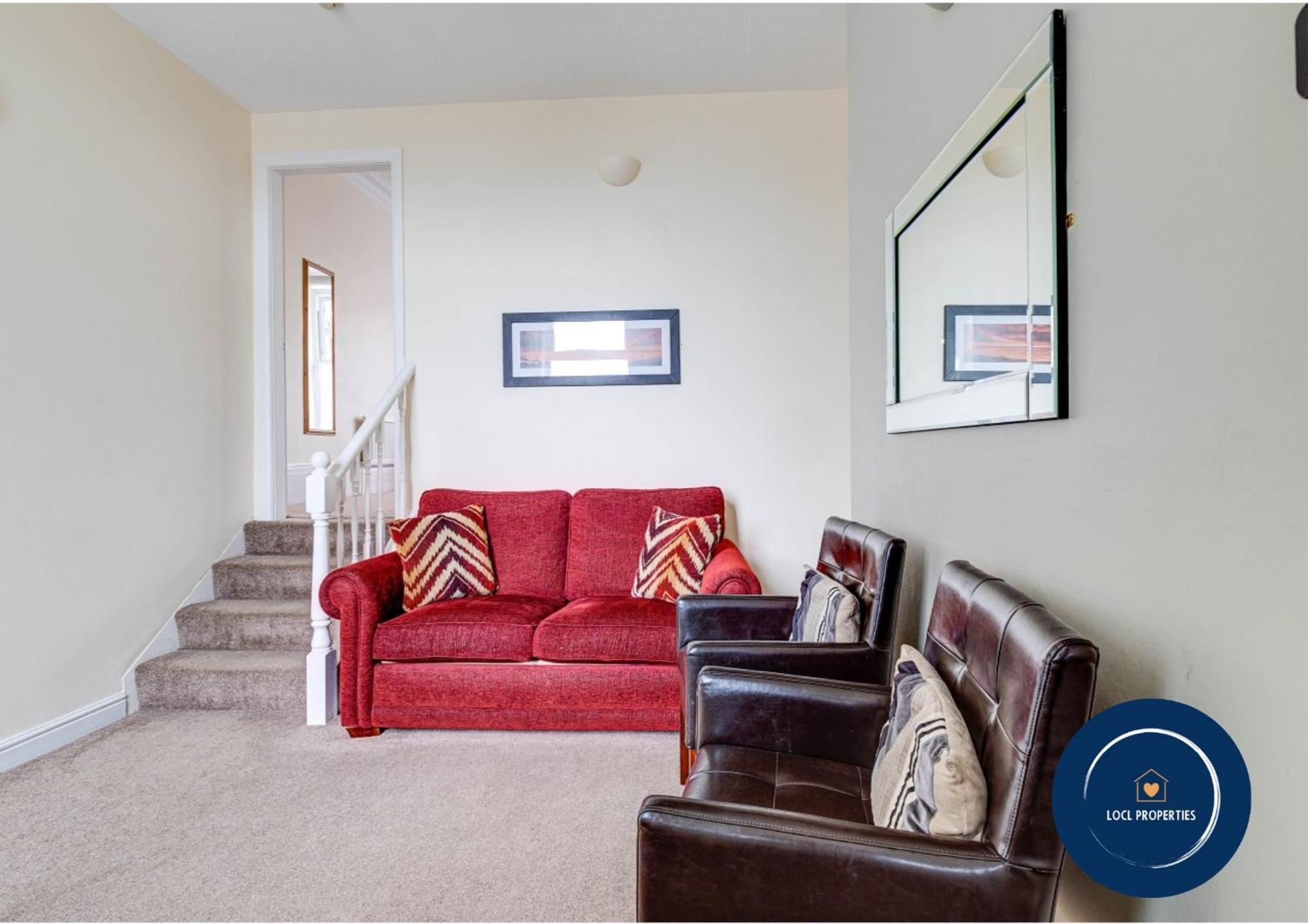 45 The Square 1 * Scarborough